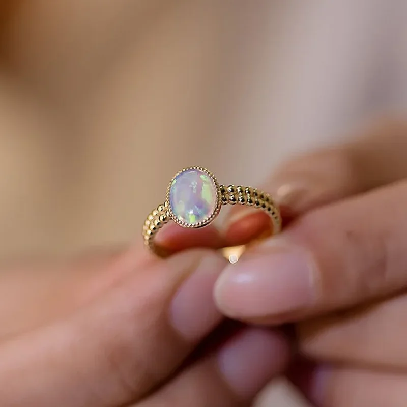 Fashionable High Quality Opal Rings for Women Vintage Colored Couple Ring Creative Radiant Engagement Banquet Jewelry Opening