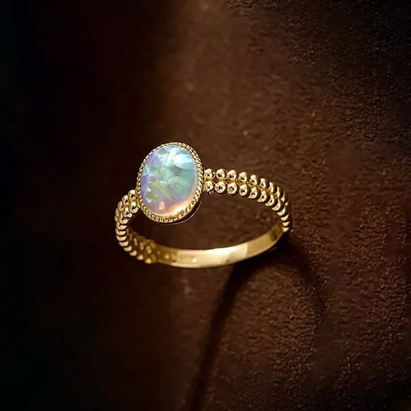 Fashionable High Quality Opal Rings for Women Vintage Colored Couple Ring Creative Radiant Engagement Banquet Jewelry Opening
